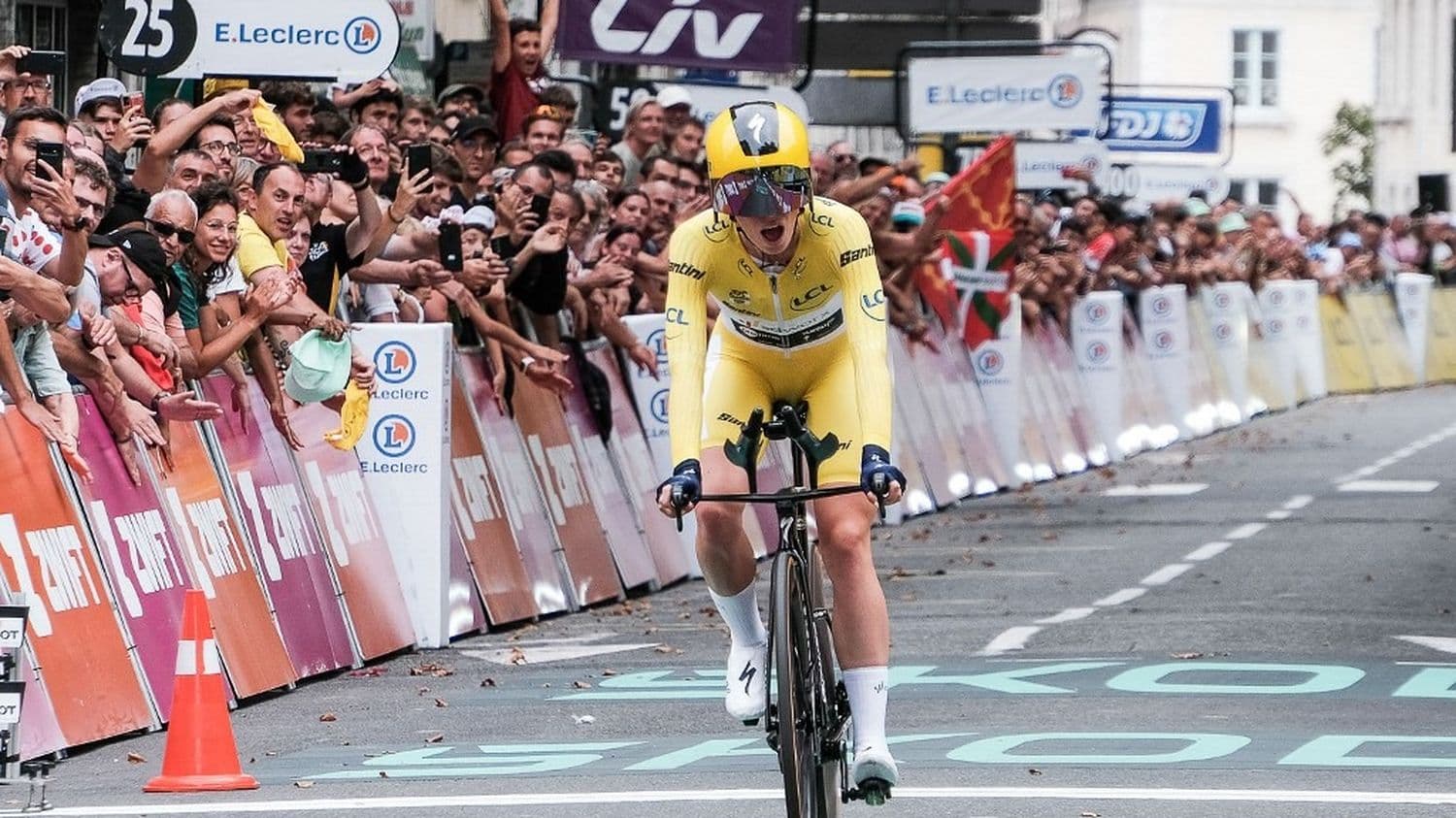 Décisif pour le maillot jaune, le contre-la-montre de la 4e étape du Tour de France femmes, symbole d’un peloton de plus en plus professionnalisé