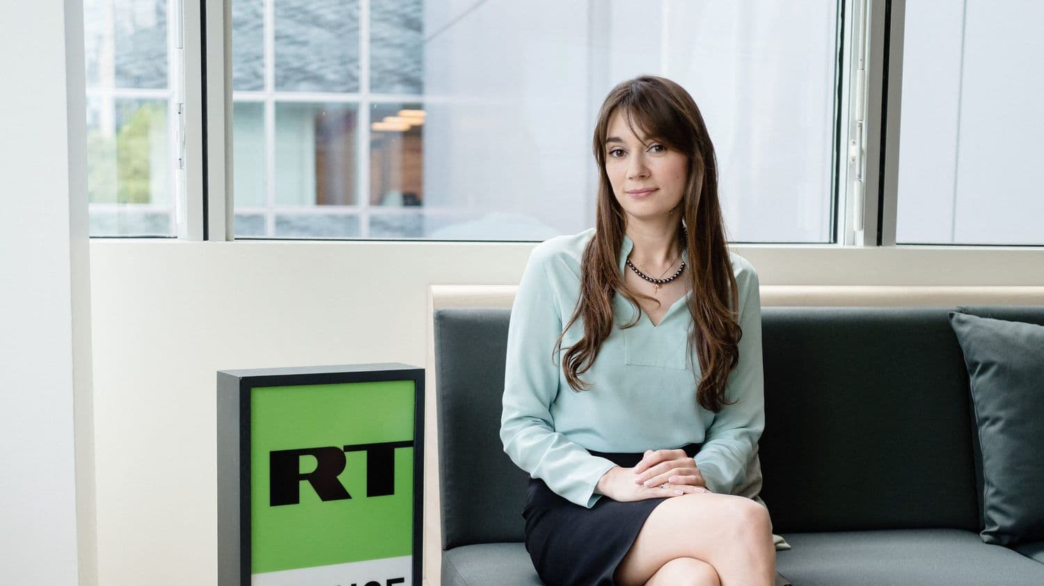La chroniqueuse Xenia Fedorova, accusée de relayer la propagande russe, est visée par un arrêté d'expulsion, annonce le ministère de l'Intérieur