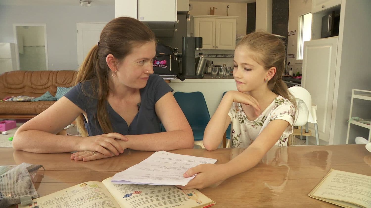 Une fillette scolarisée à domicile décroche le brevet à 9 ans, son père assure que "beaucoup d’enfants en seraient capables"