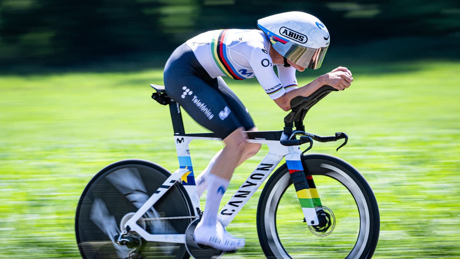 Marlen Reusser remporte le contre-la-montre de la 4e étape du Tour de France femmes et prend le maillot jaune, douche froide pour Pauline Ferrand-Prévôt